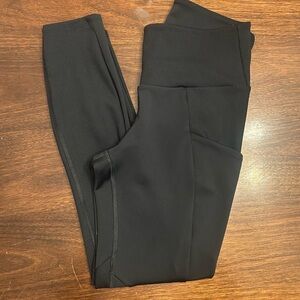 ALO Yoga Black Leggings